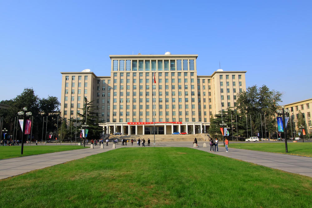 广州2023年女生学汽修学校怎么样,好麽